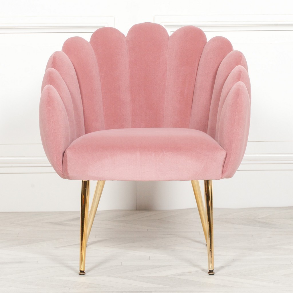 Pink scalloped velvet chair Clearance